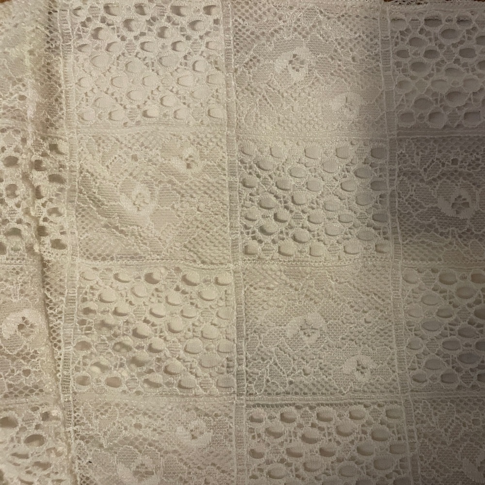 Cream Lace Patchwork Top - Picture 4 of 4